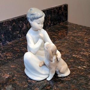 Lladro Shhh Boy with Dog 🐕